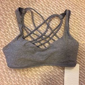 NWT Lululemon Sports bra